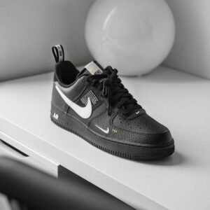 Nuvox Form Sneaker